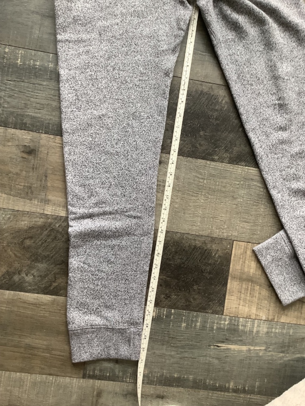 Roots Men salt ad pepper sweatpants, size medium - Picture 5 of 7